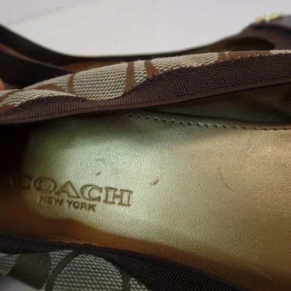 Coach Chelsey Signature Logo Fabric Brown Leather Flats Goldtone Hardware Sz 8 - Picture 11 of 15